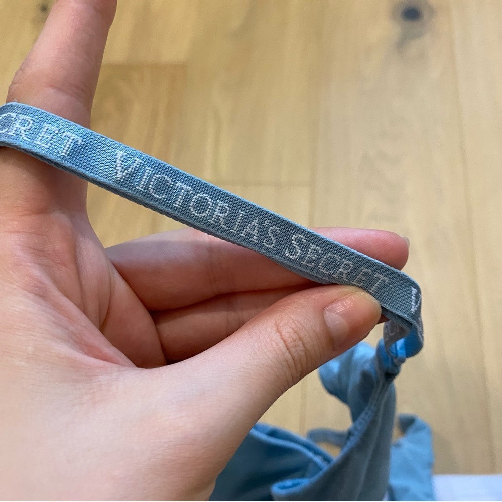 Victoria’s Secret | Blue Lightly Lined Bra 34C 💙